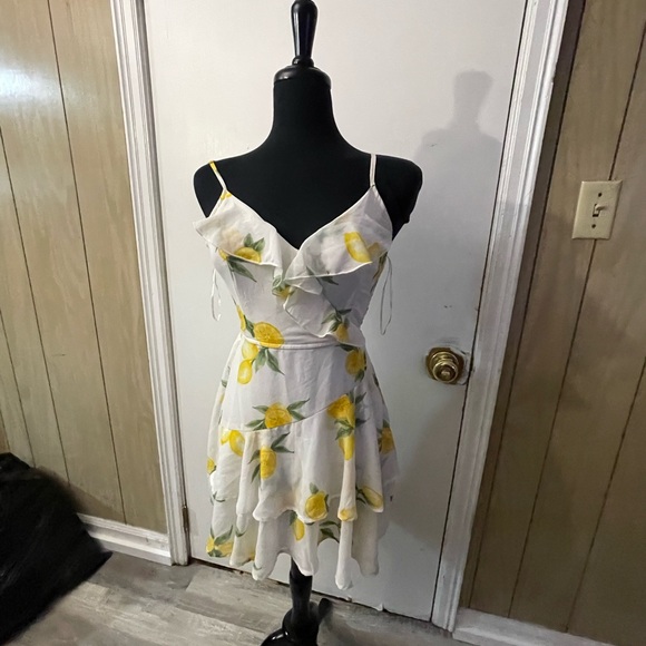 Lemon Print Ruffle Dress - Picture 4 of 5